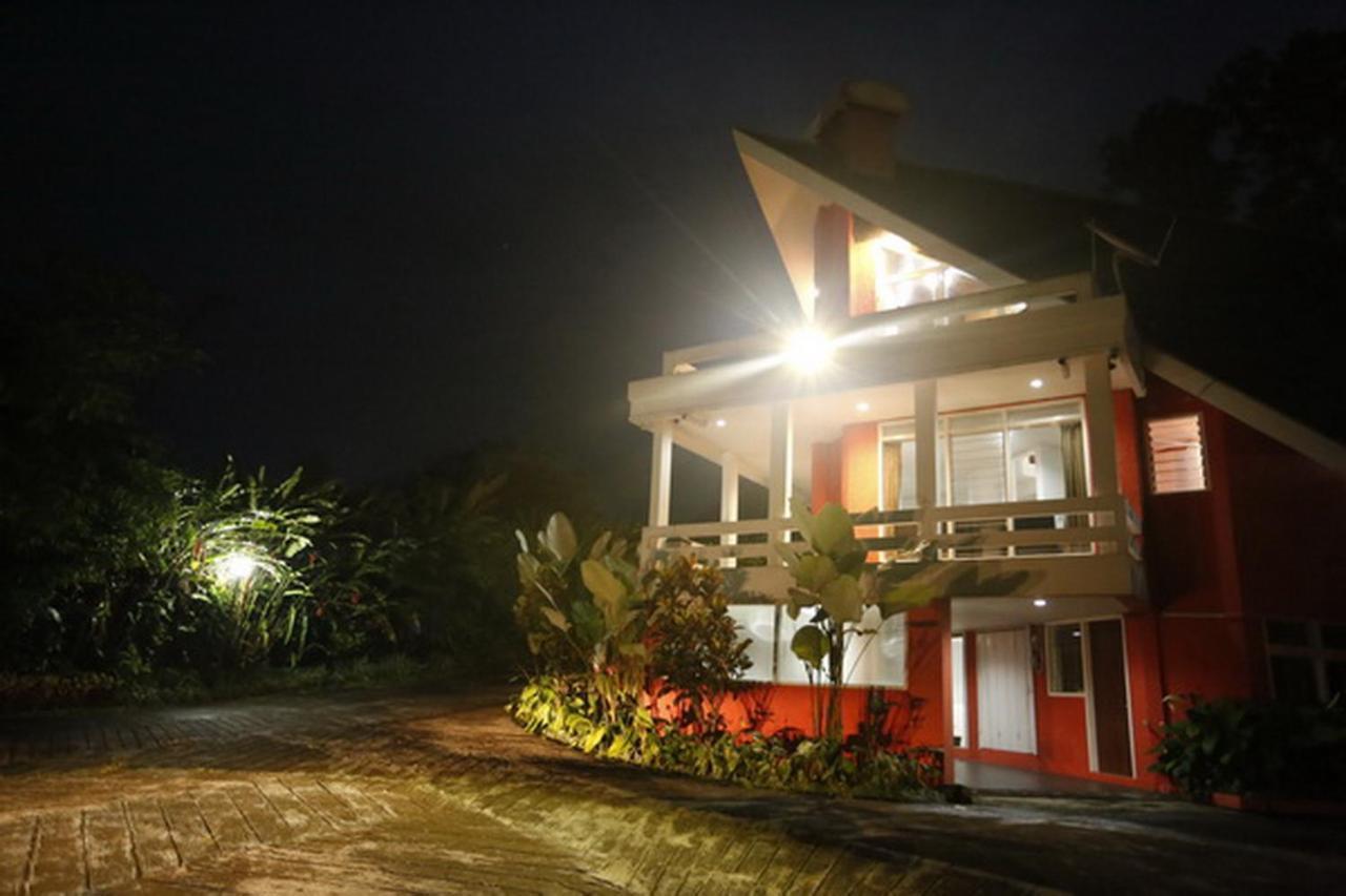 Villa Alam Indah By Anrha Bogor Exterior foto